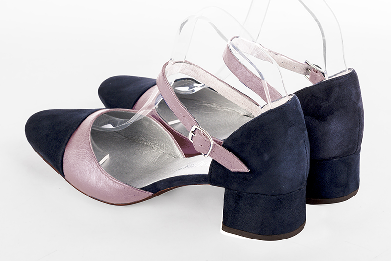 Navy blue and dusty rose pink women's open side shoes, with an instep strap. Round toe. Low flare heels. Rear view - Florence KOOIJMAN